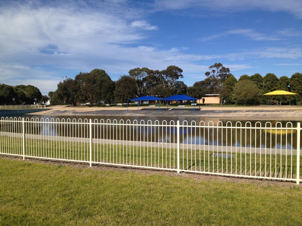 Millicent Lakeside Caravan Park Exterior foto